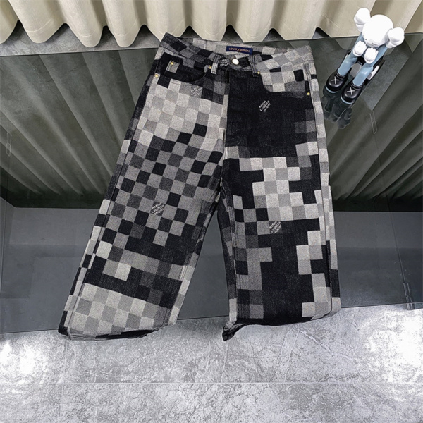 ルイヴィトン スーパーコピー セットアップ モノクロピクセル柄 ワイドシルエット 高級感漂う LOUIS VUITTON