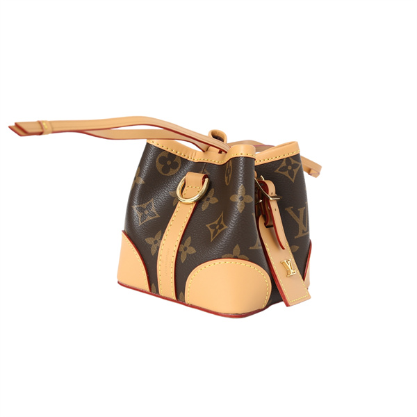 LOUIS VUITTON スーパーコピー バケットバッグ モノグラムキャンバス 巾着型エレガントデザイン LOUIS VUITTON
