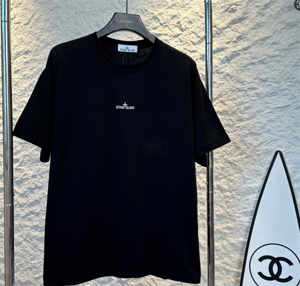 ストーンアイランド コピーSTONE ISLAND tシャツ激安新作2025流行り上質なアイテムスタイリッシュコーディネート