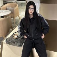 DIOR スーパーコピー スポーティセットアップ ナイロン ワイドレッグパンツ ディオール