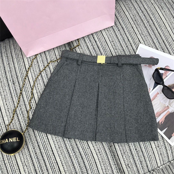 ミュウミュウ コピー セットアップ ツイードジャケット プリーツスカート ゴールドジップ MIUMIU