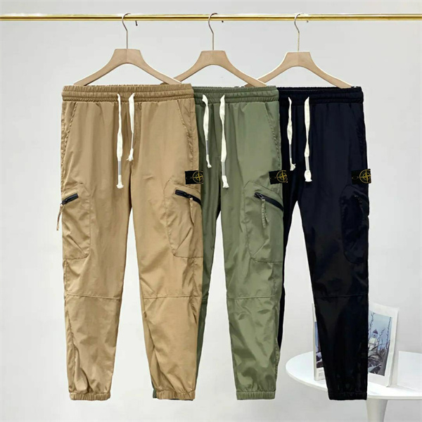 ストーンアイランド  STONE ISLAND スーパーコピー  ジャージパンツ ベージュ オリーブ ブラック ロゴ ジッパーポケット スポーツカジュアル