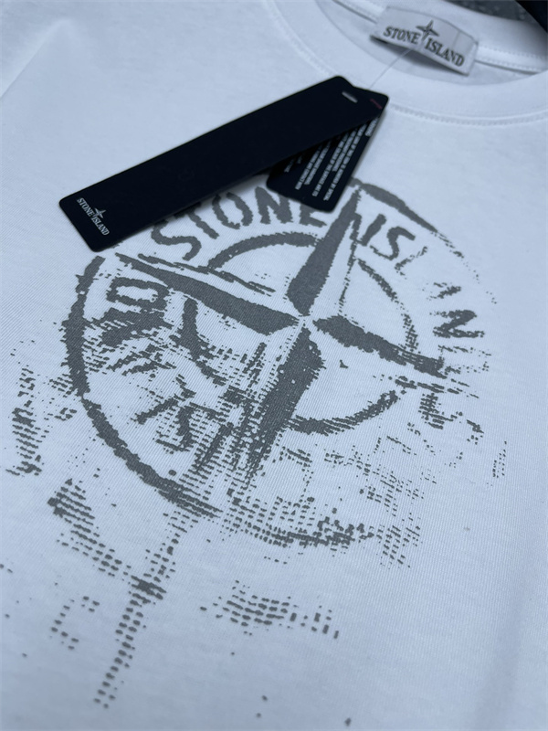 ストーンアイランド STONE ISLAND スーパーコピー  Tシャツ ブラック ホワイト ロゴプリントコットン素材 カジュアル