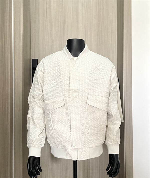 ストーンアイランド  STONE ISLAND スーパーコピー  ジャケット ホワイト 織り模様 クリーン デザイン フロントポケット カジュアル