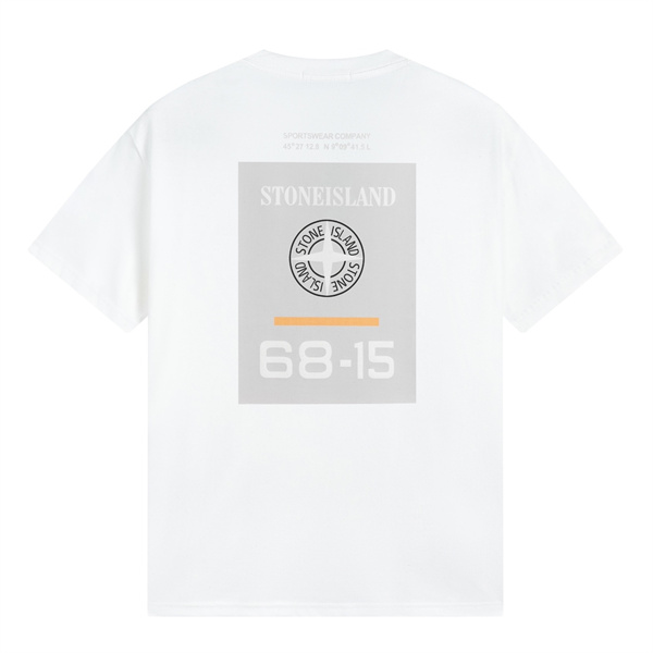 ストーンアイランド 偽物 Tシャツ 白 ボディ 大きなロゴ 胸元デザイン ストリートファッション STONE ISLAND