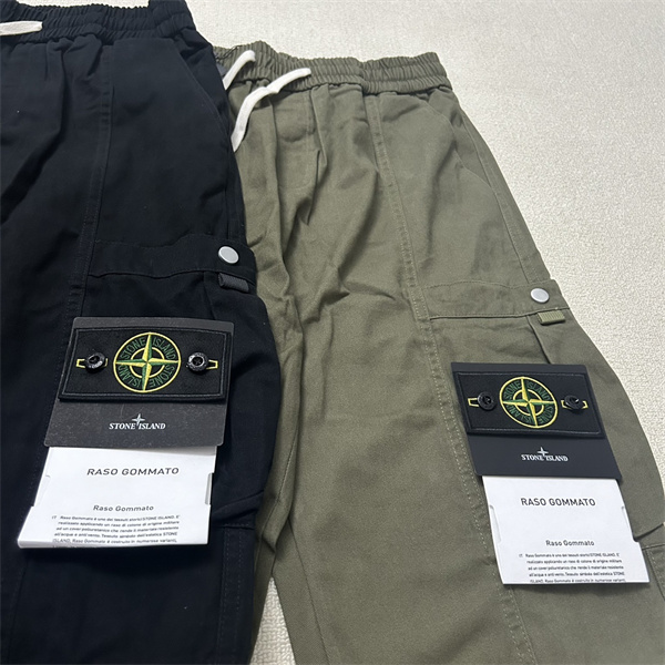 STONE ISLAND スーパーコピー スウェットパンツ オリーブ リラックスシルエット カジュアル ストリート ストーンアイランド