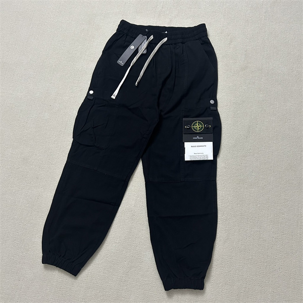 STONE ISLAND スーパーコピー スウェットパンツ オリーブ リラックスシルエット カジュアル ストリート ストーンアイランド