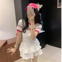 MIUMIU スーパーコピー Tシャツ ピンクリブ編み ロゴプリント 可愛らしいデザイン ミュウミュウ