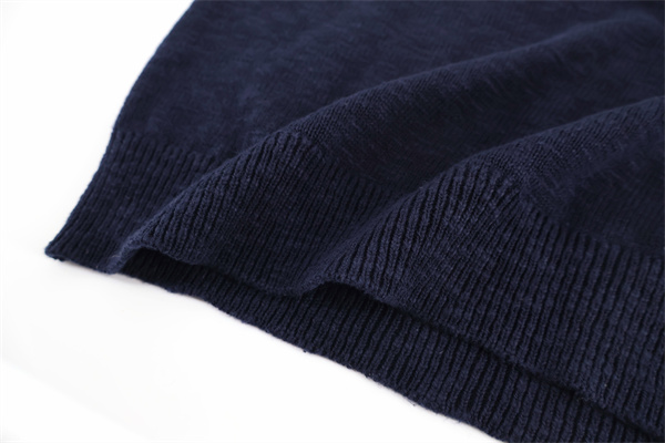 上質素材 落ち着き印象 STONE ISLAND ストーンアイランド コピー クルーネック ニット