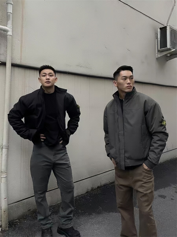 無骨シルエット 防風仕様 STONE ISLAND ストーンアイランド コピー アクティブ ジャケット ブラック