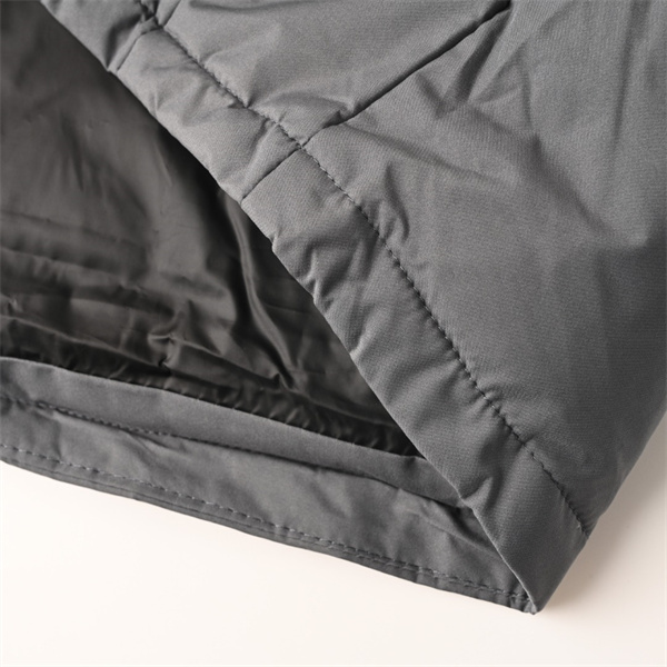 STONE ISLAND ストーンアイランド コピー 存在感抜群 高密度 中綿 フード ジャケット ブラック