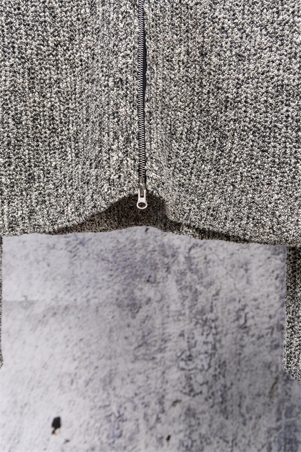 上質編み 本格派 ニット ジップアップ 定番デザイン STONE ISLAND ストーンアイランド コピー