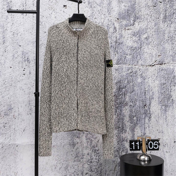 上質編み 本格派 ニット ジップアップ 定番デザイン STONE ISLAND ストーンアイランド コピー