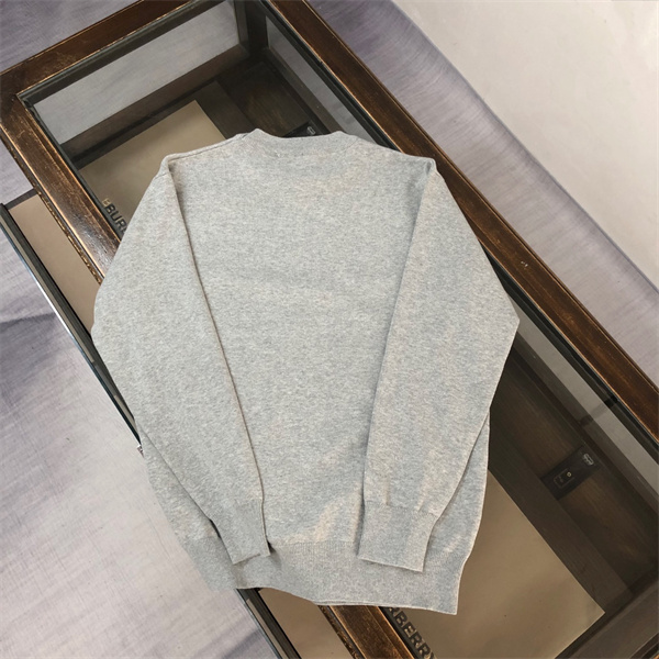 洗練ロゴ 存在感演出 クルーネック ニット 人気アイテム STONE ISLAND ストーンアイランド コピー