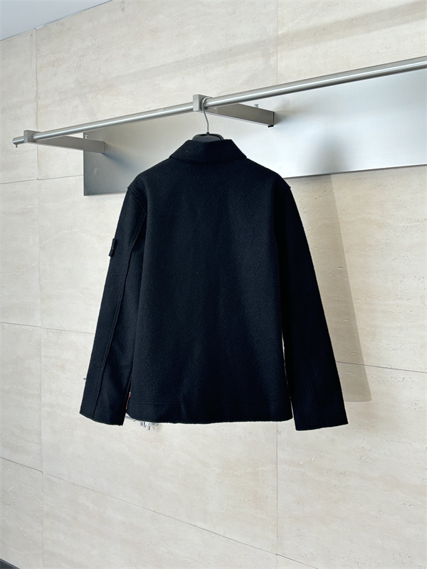 高機能 中綿 軽量 フーデッド ジャケット 限定注目モデル STONE ISLAND ストーンアイランド コピー