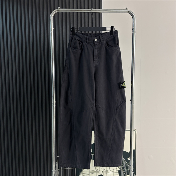 STONE ISLAND ストーンアイランド コピー トレンド感 カーゴパンツ 実用デザイン 2026新作