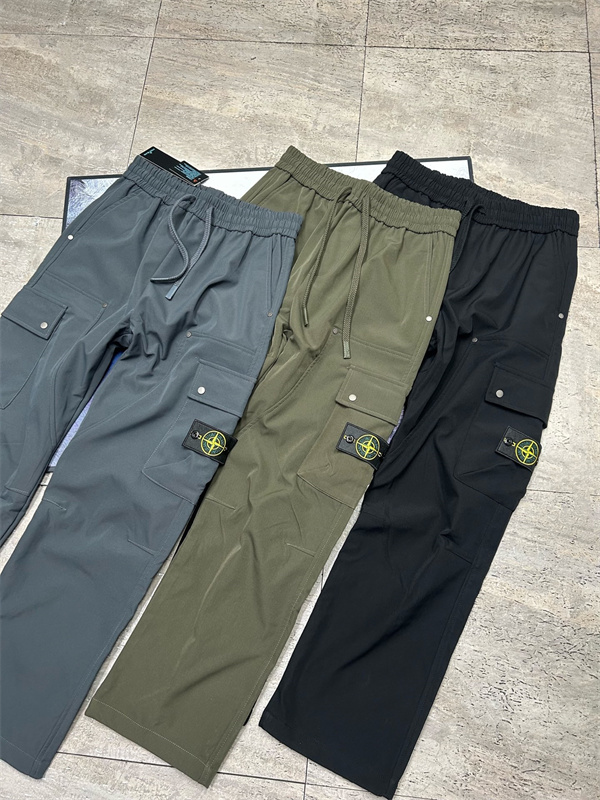 STONE ISLAND ストーンアイランド コピー 実用性抜群 カーゴパンツ 定番 マストバイ