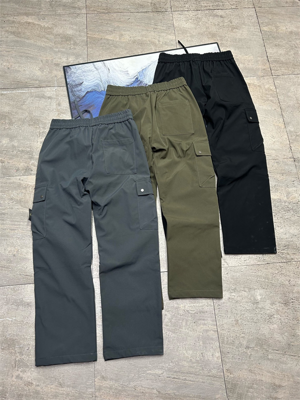 STONE ISLAND ストーンアイランド コピー 実用性抜群 カーゴパンツ 定番 マストバイ