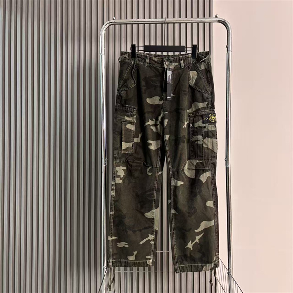 STONE ISLAND ストーンアイランド コピー 実用性重視 ワークパンツ 2026新作コーデ 人気爆発