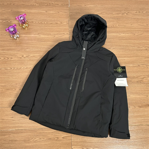 ストーンアイランド コピー STONE ISLAND 耐寒 フルカバー設計 防風構造 アウター