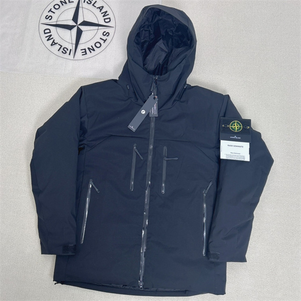 高機能 フーデッド設計 防風構造 ストーンアイランド コピー STONE ISLAND アウター