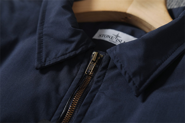 ストーンアイランド コピー STONE ISLAND 洗練 クラシック襟 中綿入り 都会派 ブルゾン