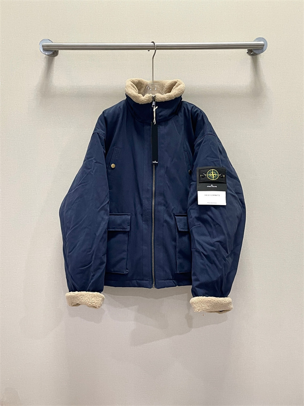 ストーンアイランド コピー STONE ISLAND 清潔感 ボアライニング フルジップ 保温設計 ジャケット