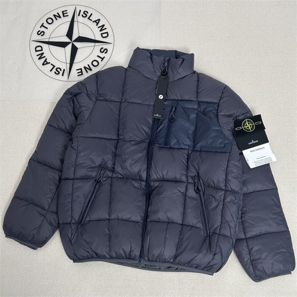 ストーンアイランド コピー STONE ISLAND 高密度 立ち襟構造 防寒重視 ダウンジャケット