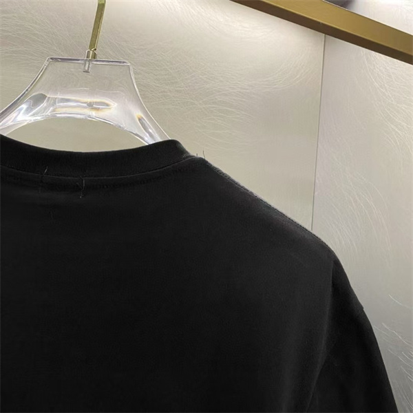 半袖Tシャツ アミリ スーパーコピー プリント モード感 高級感 カジュアル 大人 夏服 AMIRI