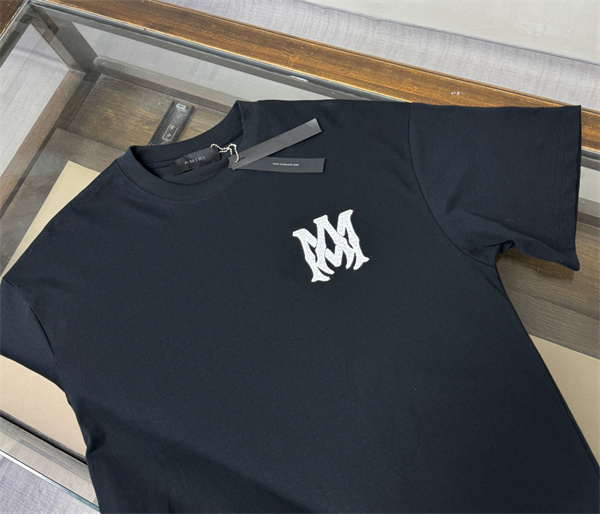 アミリ スーパーコピー 半袖Tシャツ AMIRI シンプル 上品 高見え ベーシック 着回し力抜群