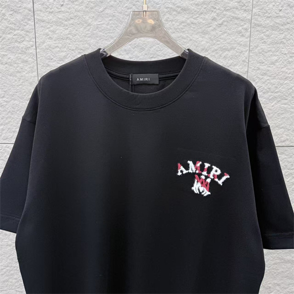 2026新作トレンドロゴ刺繍 半袖 クルーネック AMIRI アミリ コピー Tシャツ人気