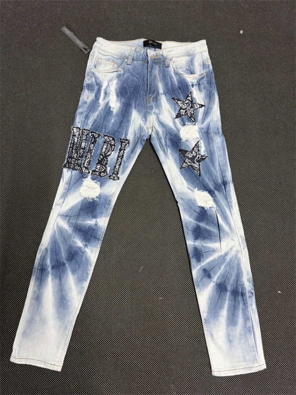 デニムパンツ アミリ スーパーコピー AMIRI ダメージ加工 プリント 個性派 ストリート系 ジーンズ
