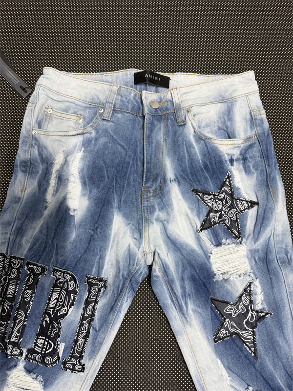 デニムパンツ アミリ スーパーコピー AMIRI ダメージ加工 プリント 個性派 ストリート系 ジーンズ