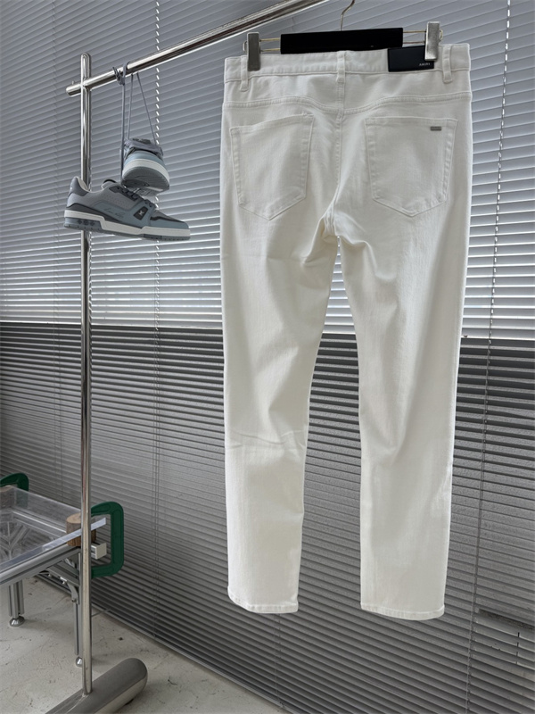 AMIRI アミリ 2026新作 ダメージ ホワイトデニムパンツ ストレッチ スリムフィット ジーンズ メンズ