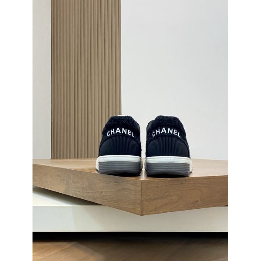 高級感漂う CHANEL シャネル コピー カジュアルシューズ  オンリーワンの逸品