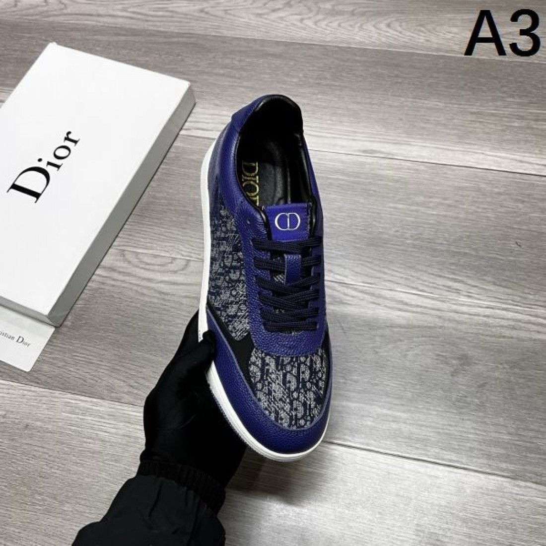 完璧なシルエット DIOR ディオール コピー カジュアルシューズ  都会的な印象
