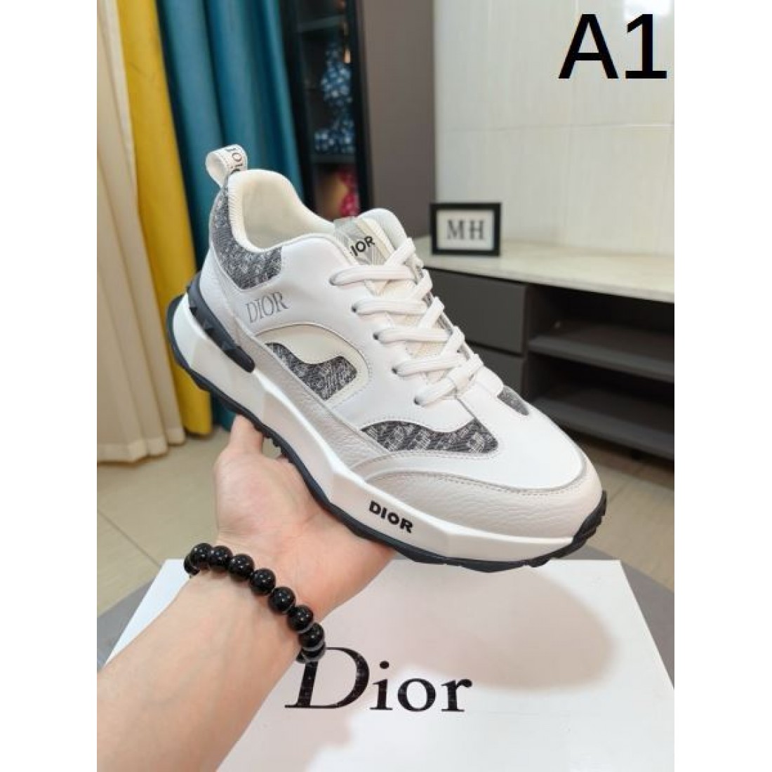 リラックス感のある DIOR ディオール コピー カジュアルシューズ  視線を集める