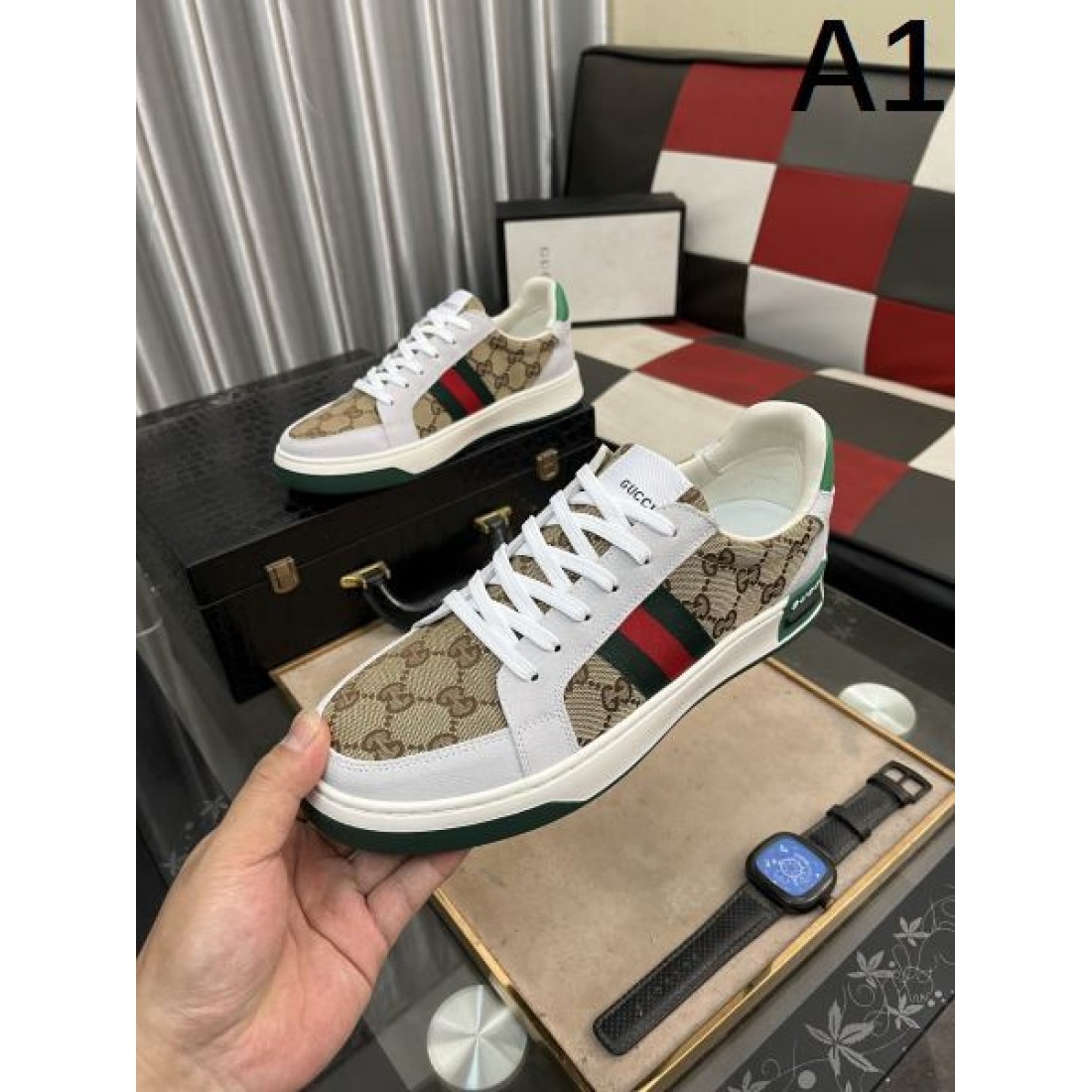 個性派アイテム GUCCI グッチ コピー カジュアルシューズ 完売続出