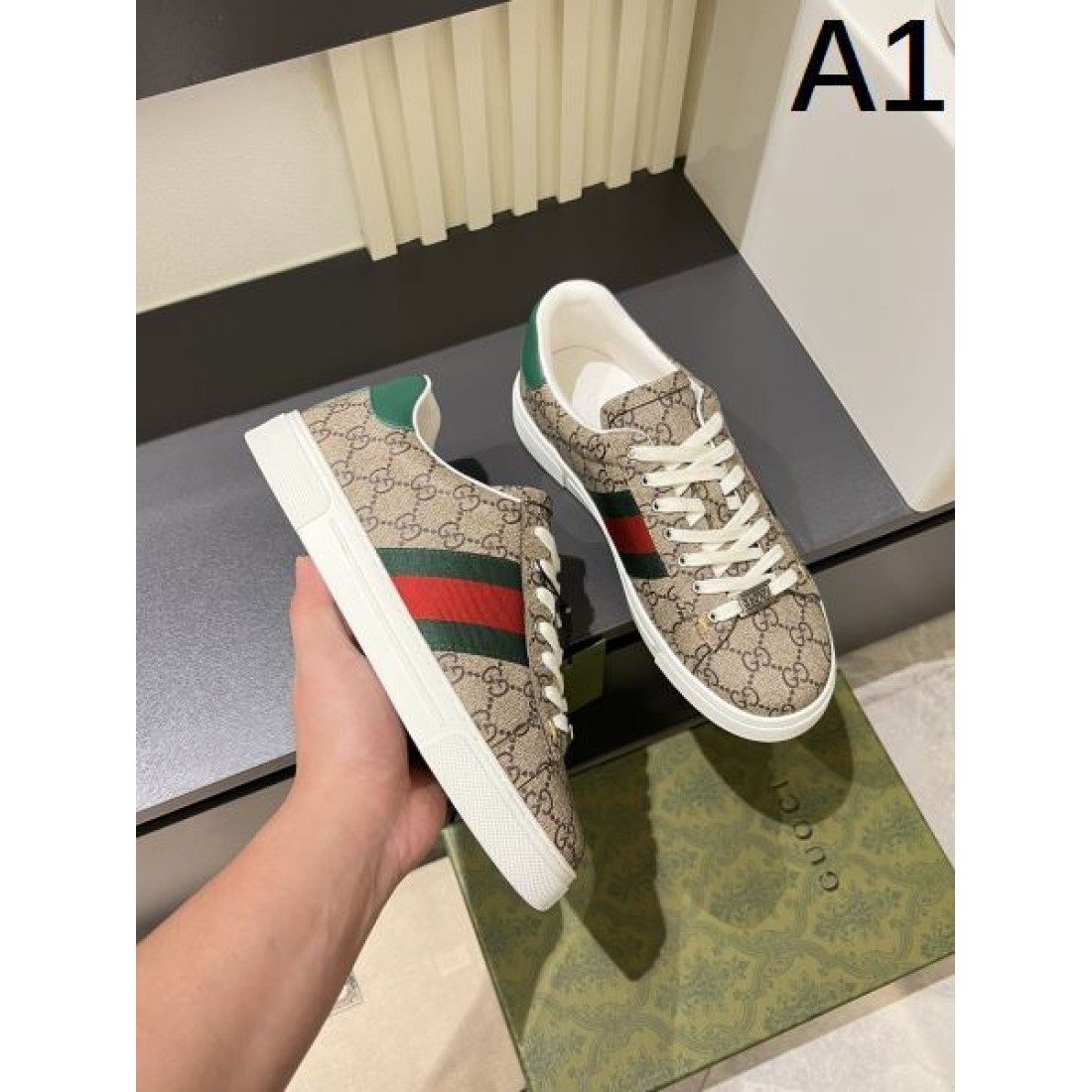 洗練されたスタイルGUCCI コピー カジュアルシューズ 快適な履き心地