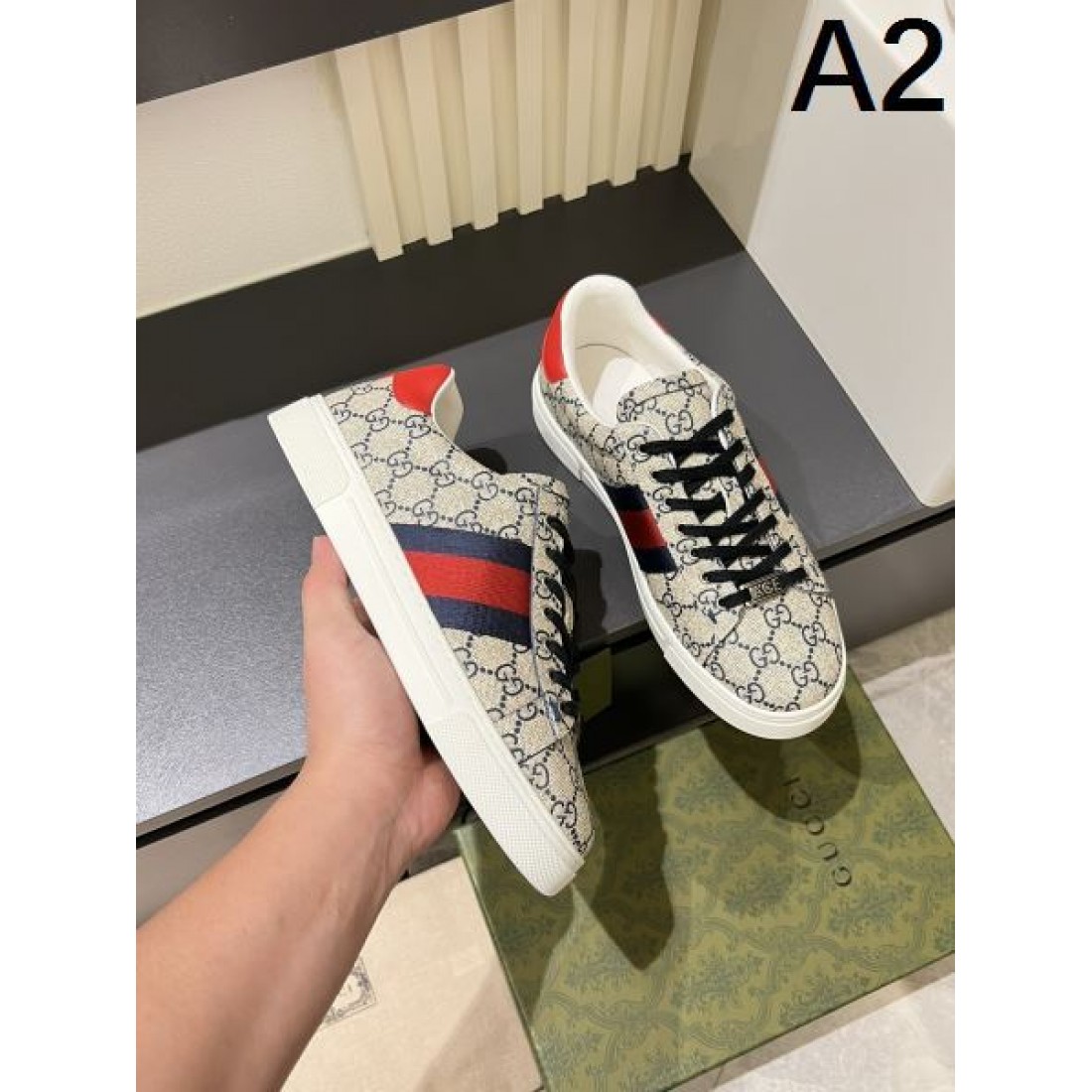 洗練されたスタイルGUCCI コピー カジュアルシューズ 快適な履き心地