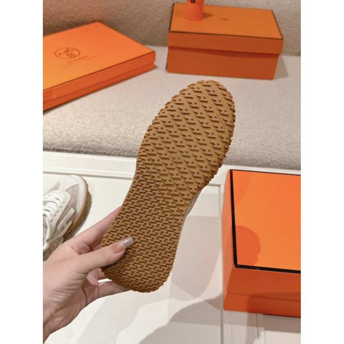 見逃し厳禁 HERMES エルメス コピー カジュアルシューズ 迷わずゲット