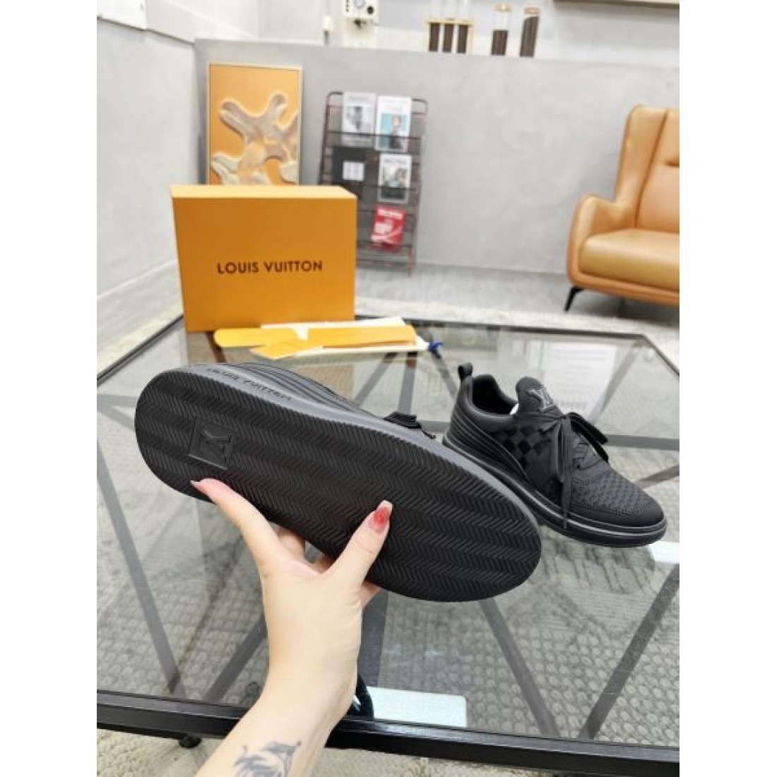 大人カジュアルに LOUIS VUITTON ルイヴィトン コピー カジュアルシューズ 早い者勝ち