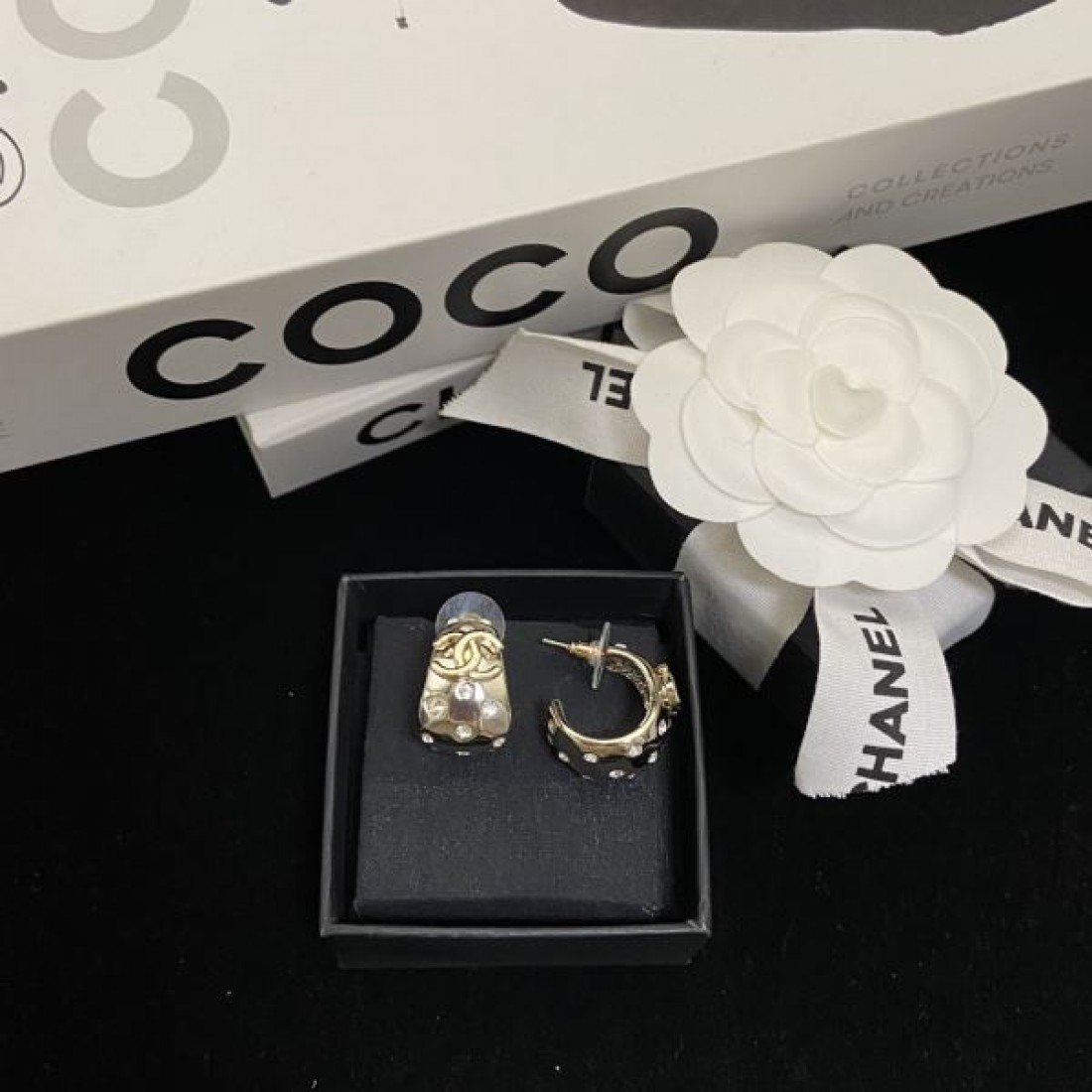 CHANEL コピー イヤリング ロゴ おしゃれ上級者を目指す シャネル