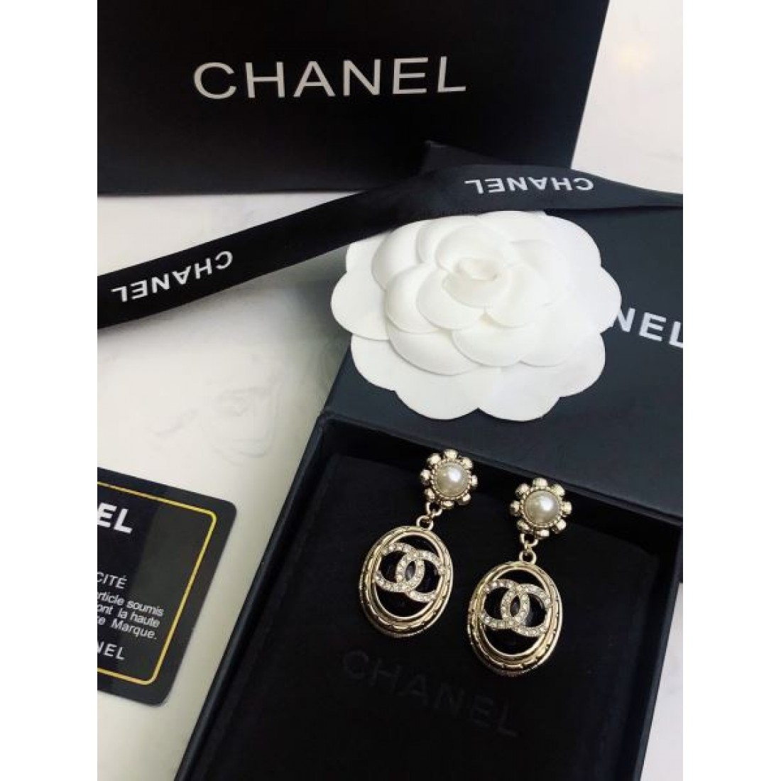 CHANEL コピー イヤリング ロゴ 海外のファッション新品 シャネル