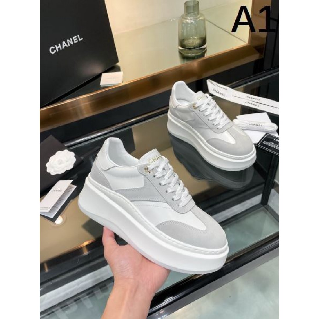CHANEL シャネル コピー カジュアルシューズ 大人っぽく柔らかな雰囲気が魅力