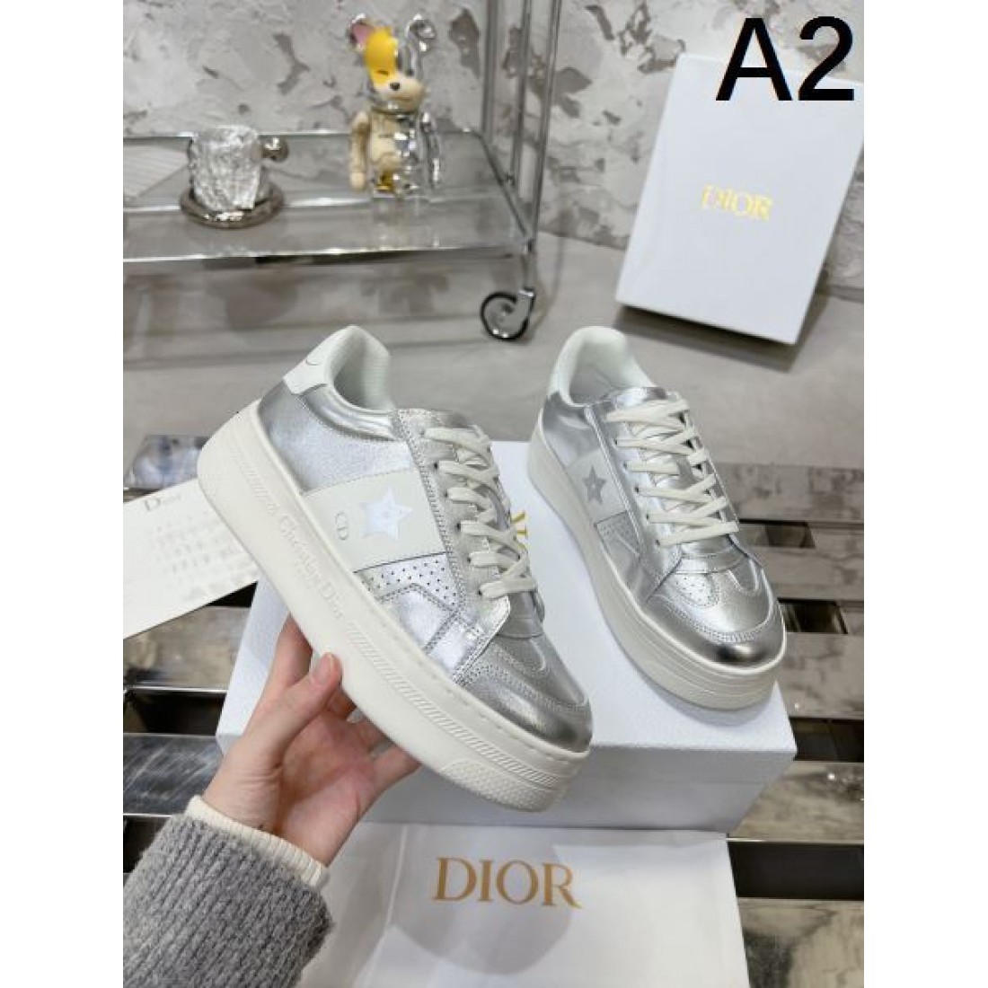 スタイリッシュで快適な DIOR ディオール コピー カジュアルシューズ を今すぐ体感