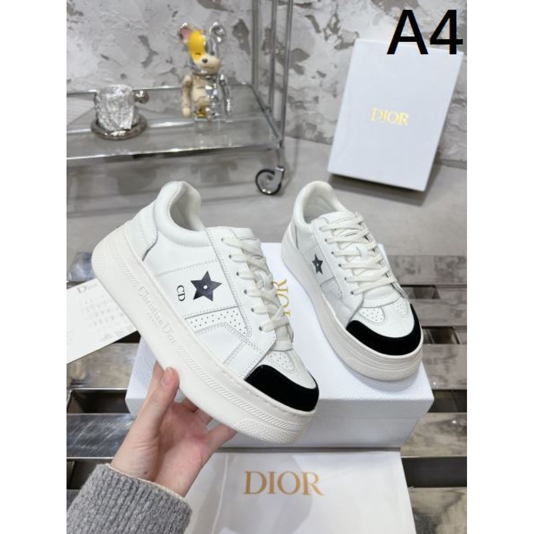 スタイリッシュで快適な DIOR ディオール コピー カジュアルシューズ を今すぐ体感