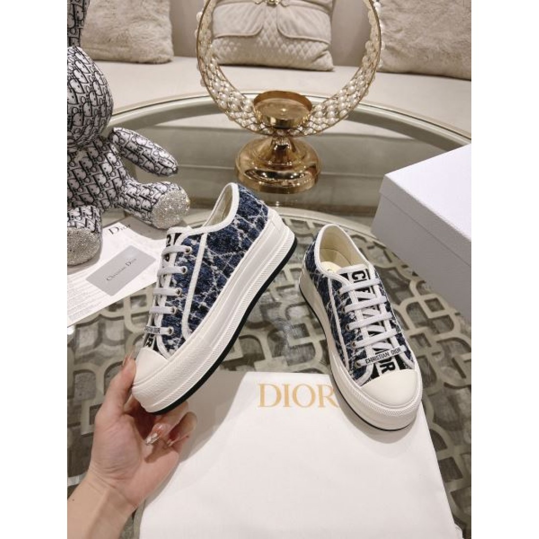  DIOR ディオール コピー カジュアルシューズ カジュアルかつ上品な佇まい
