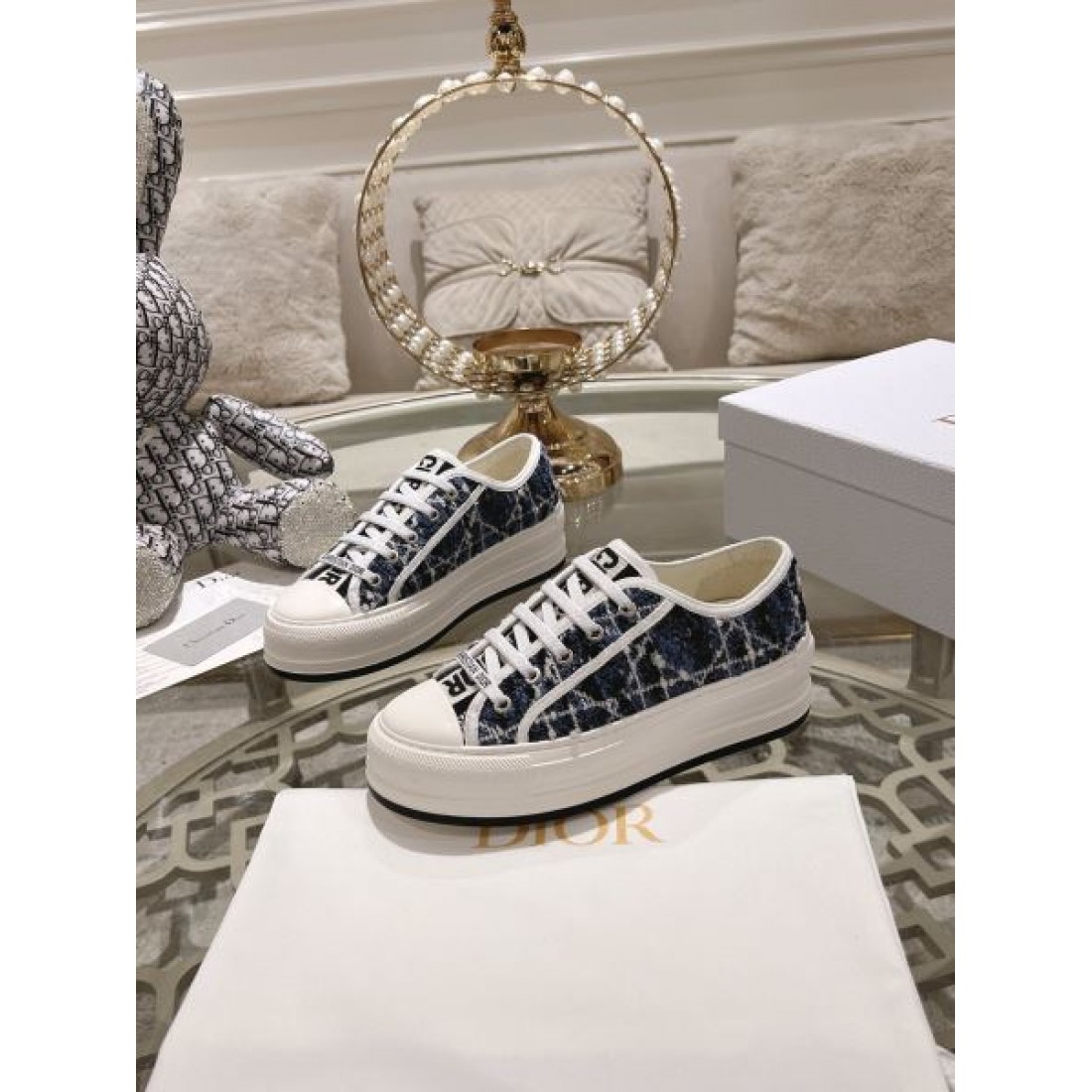  DIOR ディオール コピー カジュアルシューズ カジュアルかつ上品な佇まい