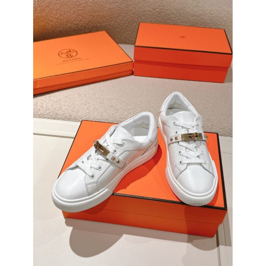 格別な存在感 HERMES エルメス コピー レディース用 カジュアルシューズ 春夏新作コレクション